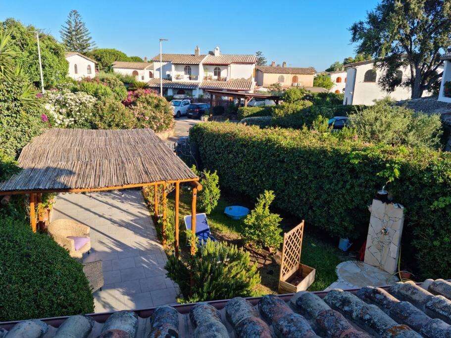 Villa Tea, Residenza Incantevole Con Giardino . Flumini di Quartu Exterior foto